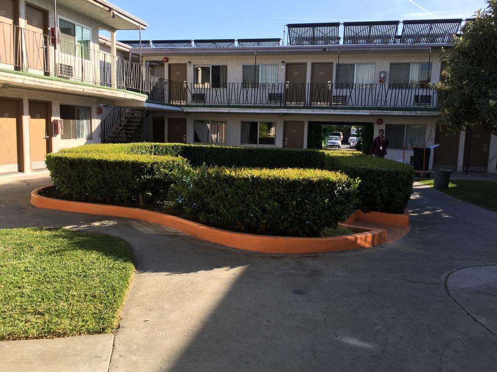 M Motel El Monte - Los Angeles — Fotos 1
